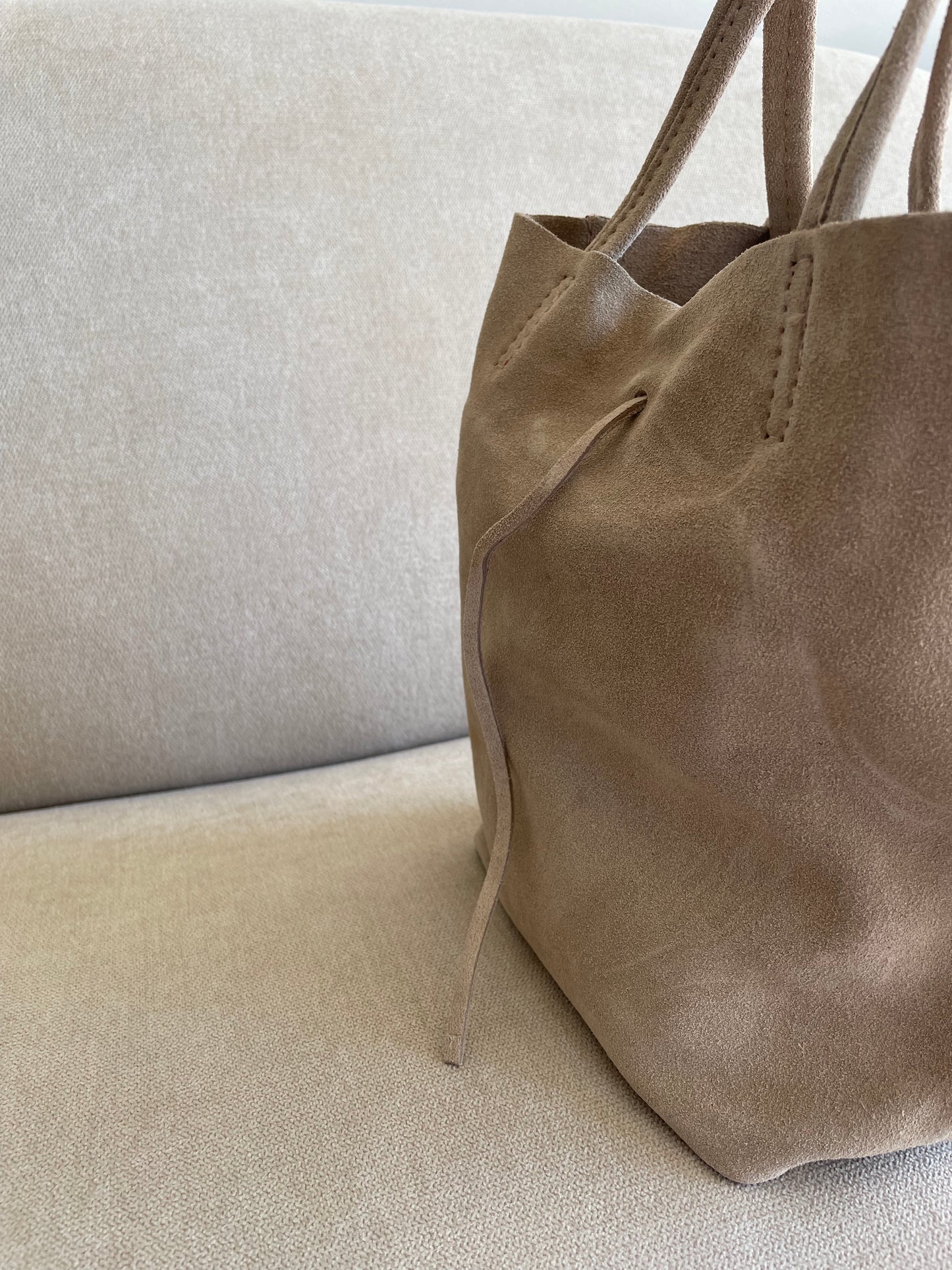 Alice Suede Bag | Sand