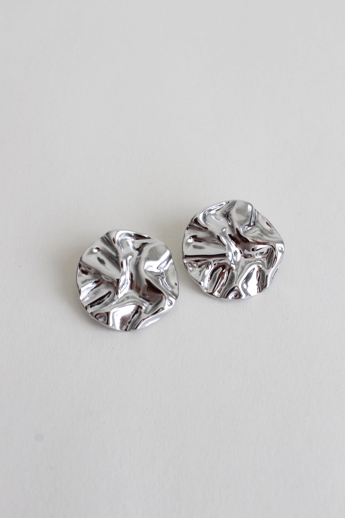 Holly Earstuds | Silver