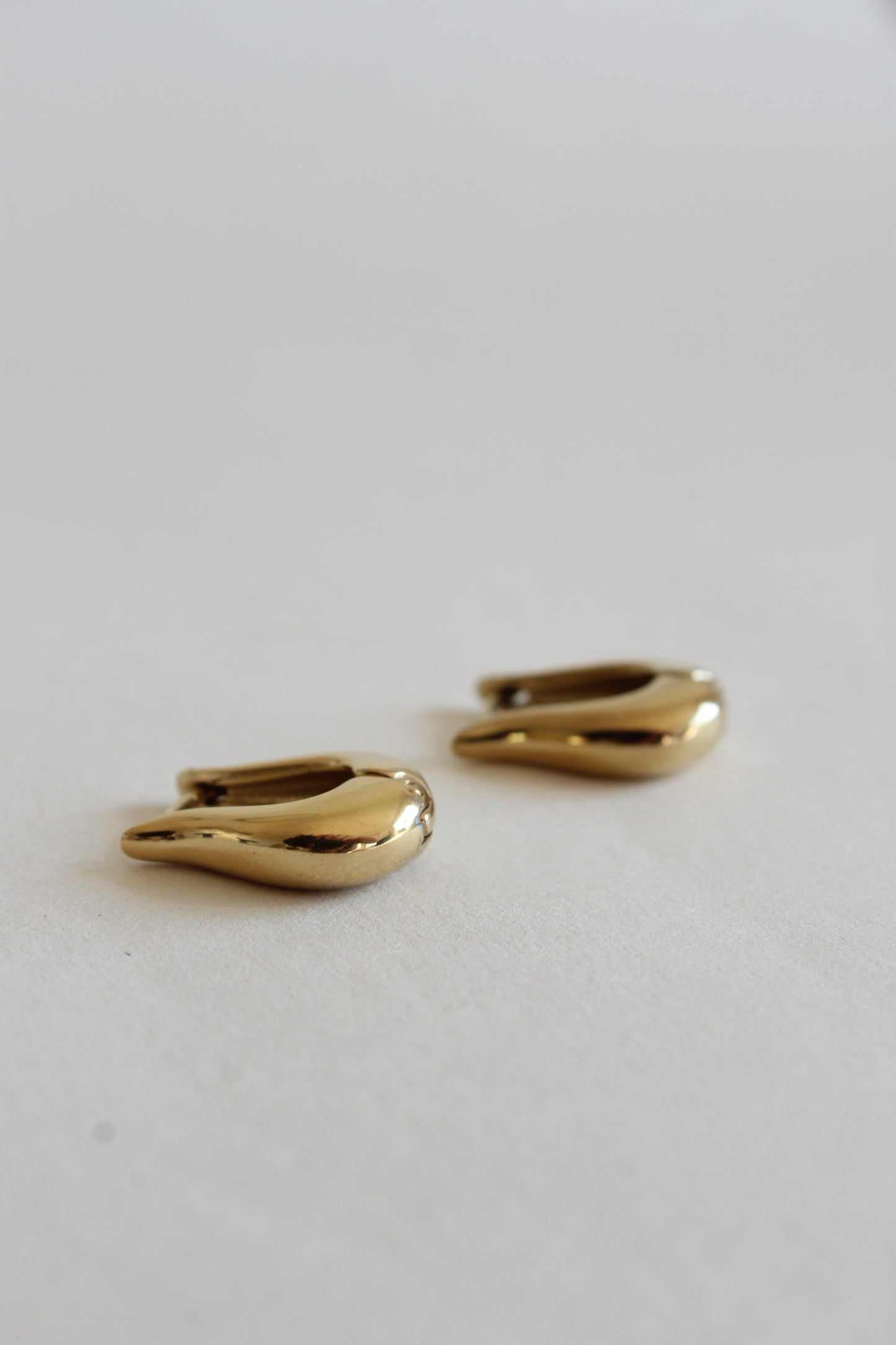 Iris Earrings | Gold