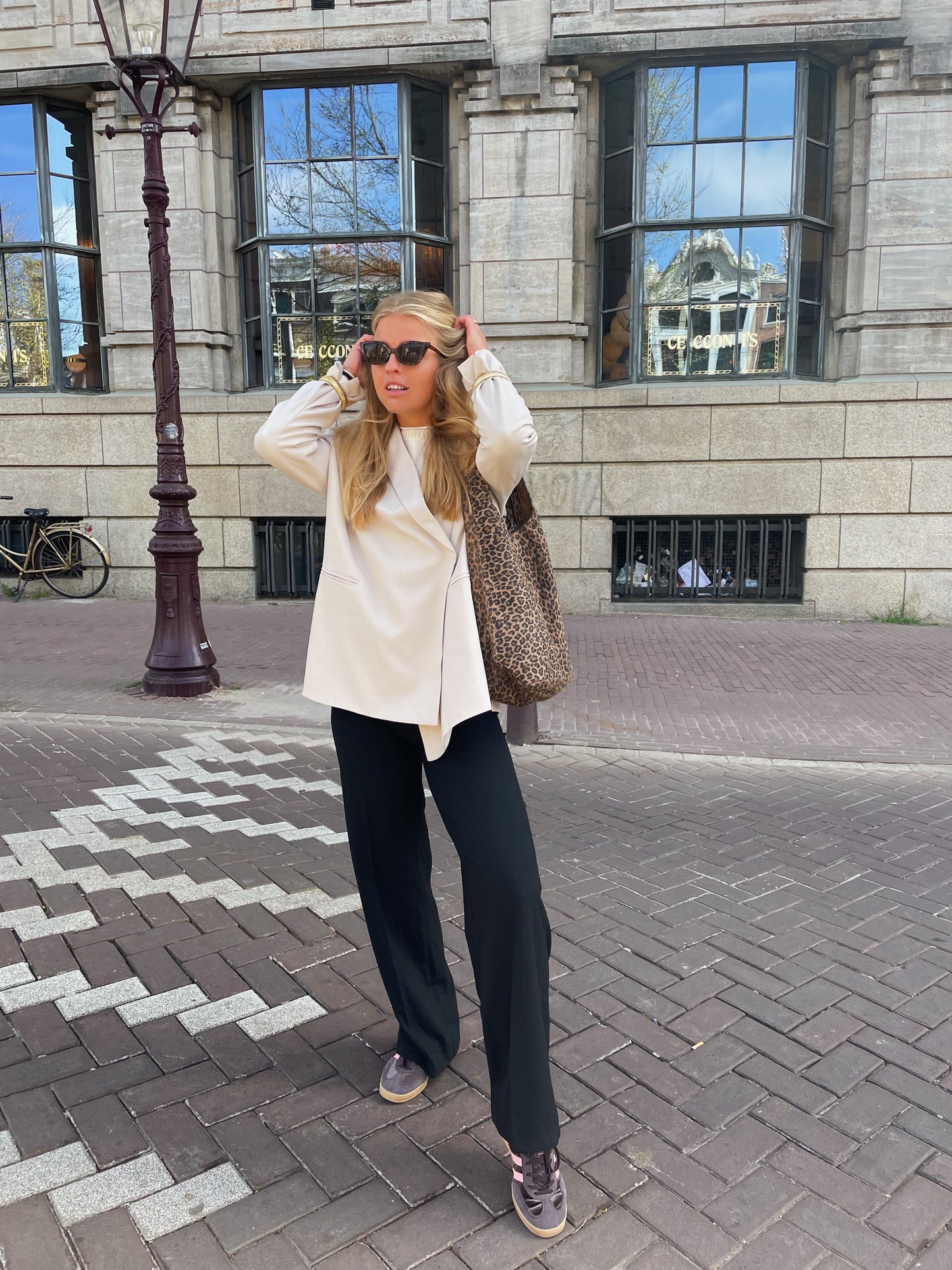 Sofia Blazer | Sand