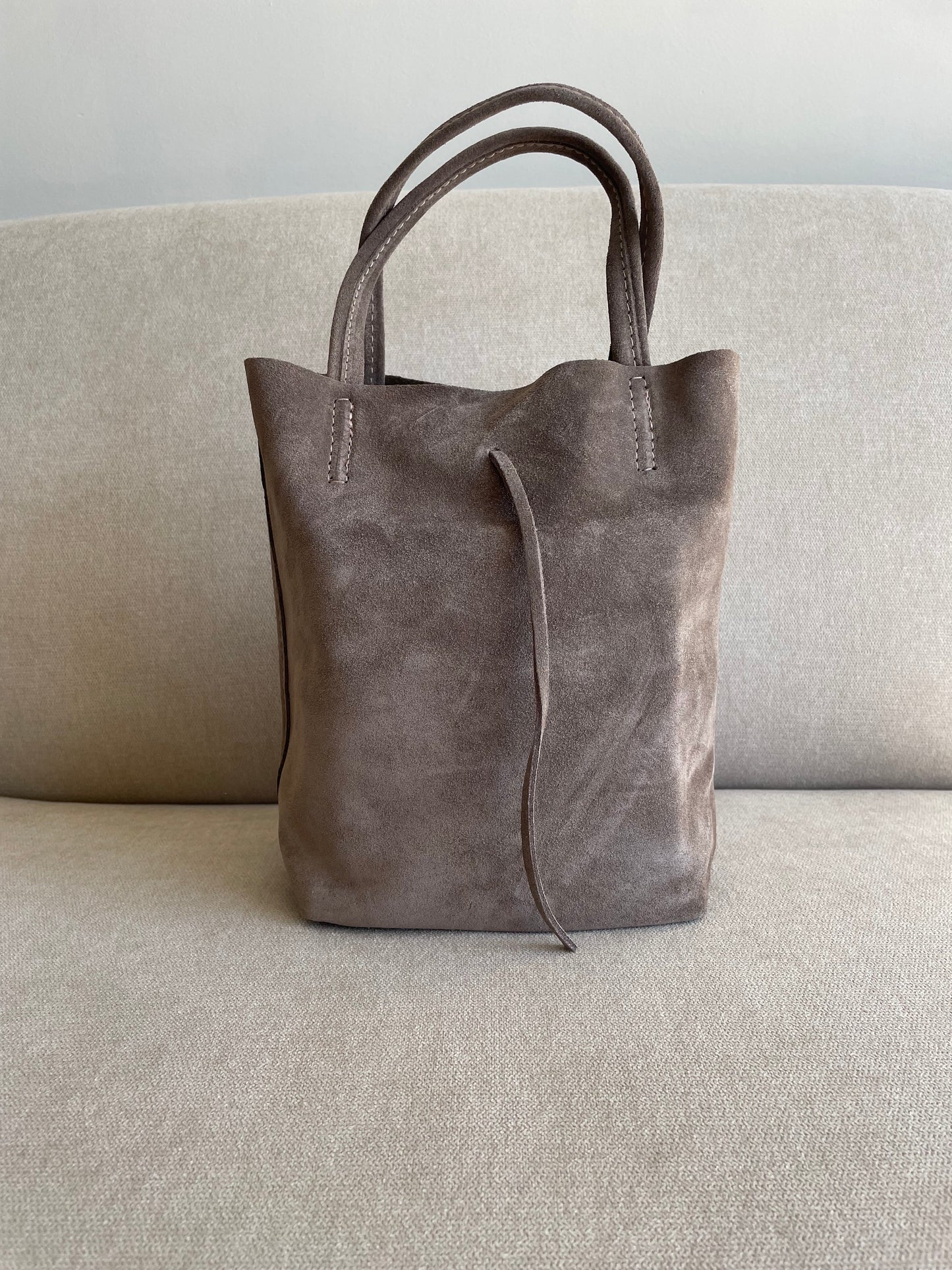 Alice Suede Bag | Taupe
