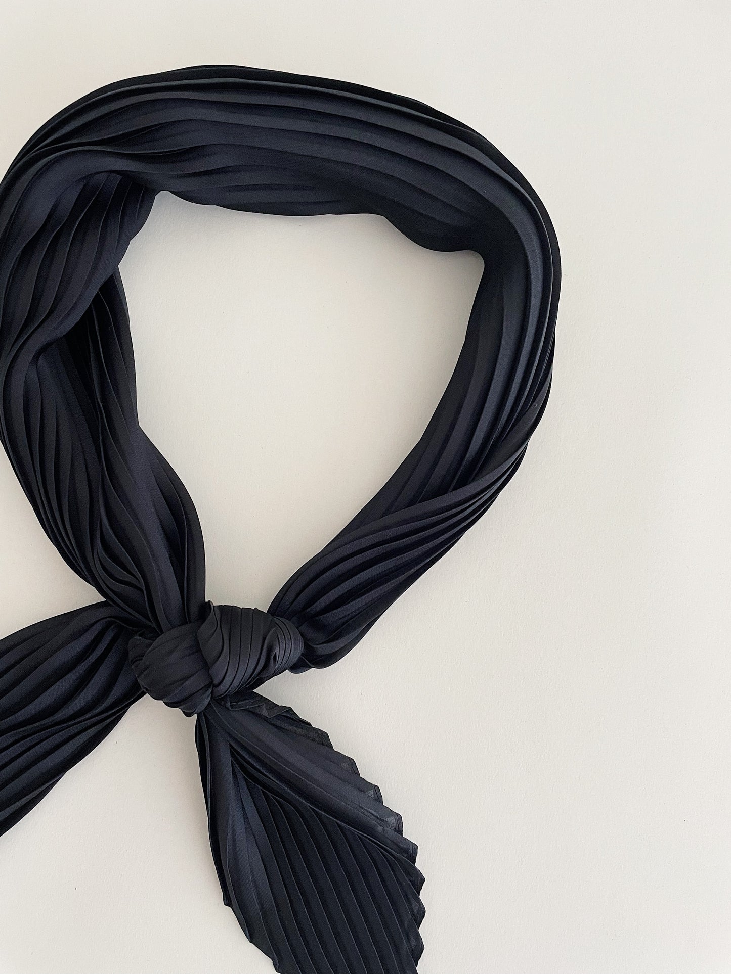 May Scarf | Black