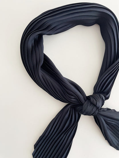 May Scarf | Black