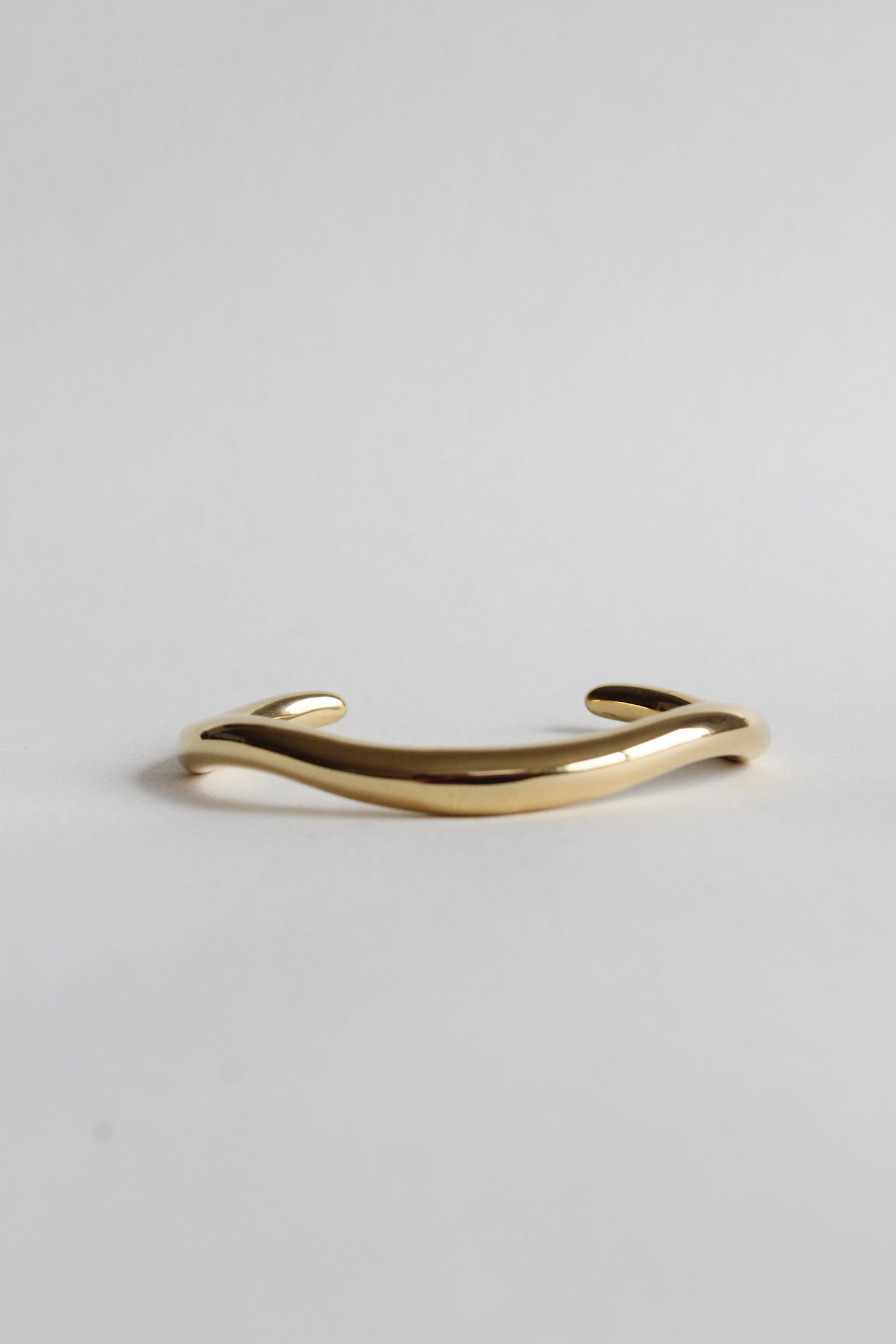 Waved Bracelet | Gold