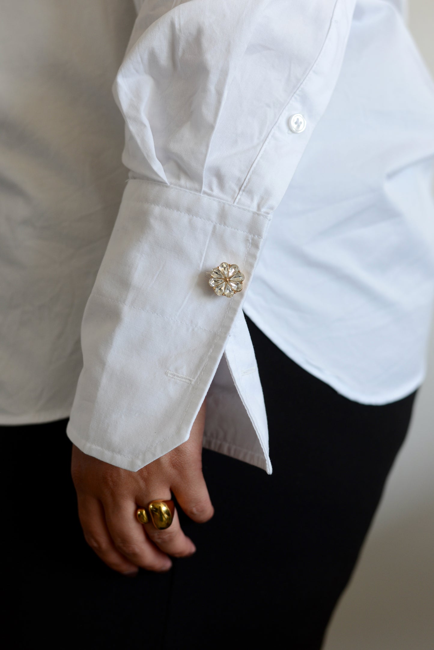 Daisy Manchet | Gold