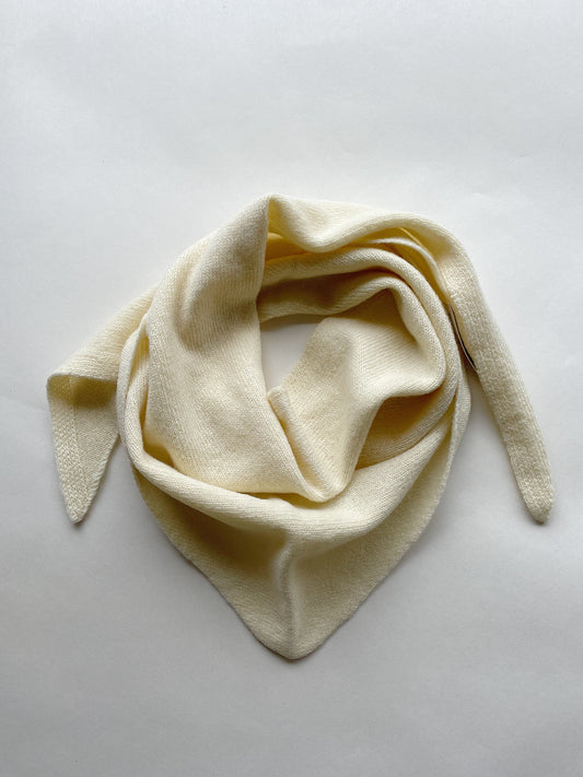 Triangle Scarf | Crème