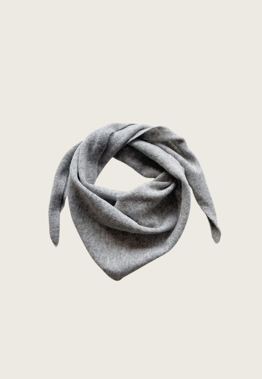 Triangle Scarf | Light Grey