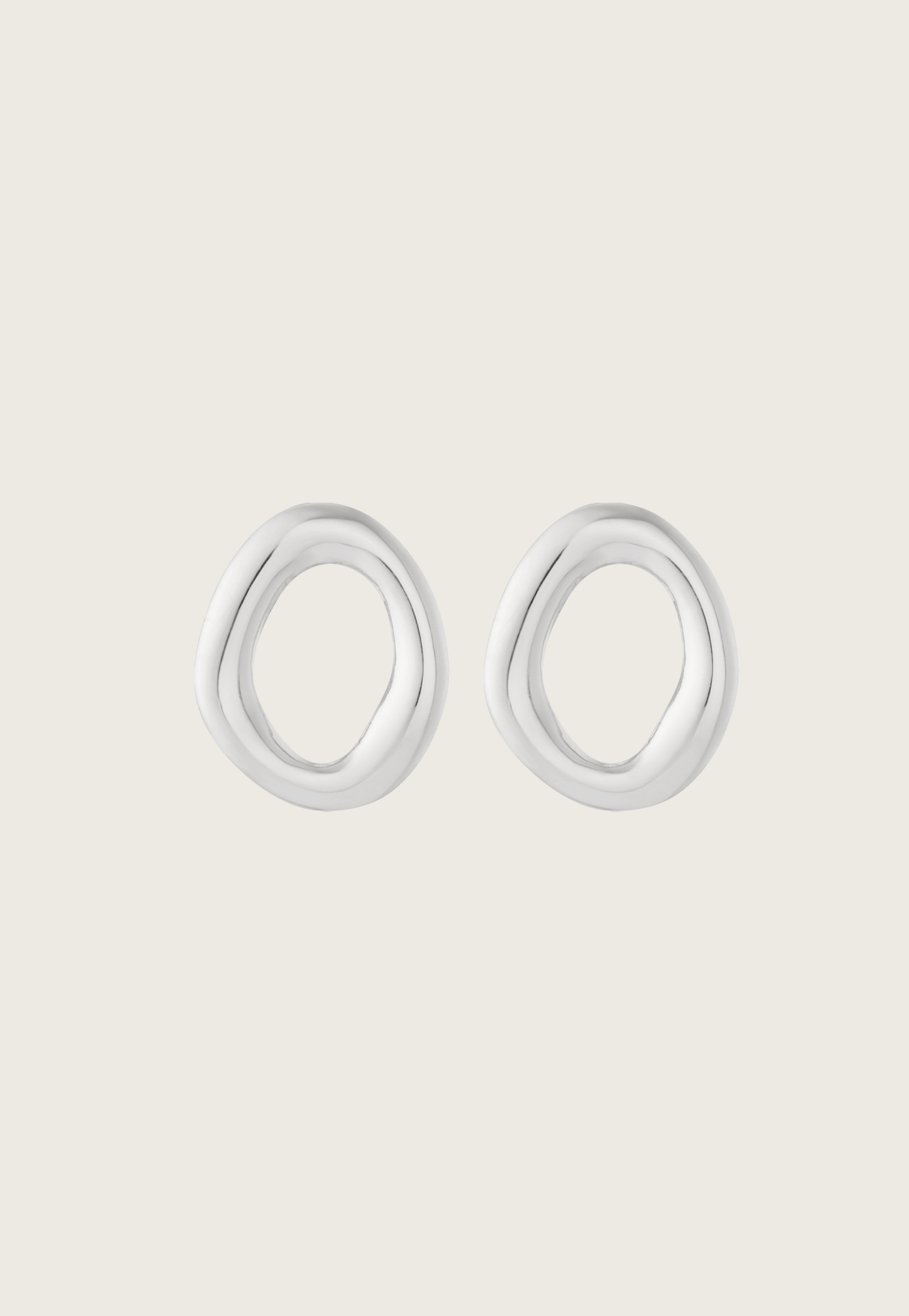 Waved oval earrings | Silver